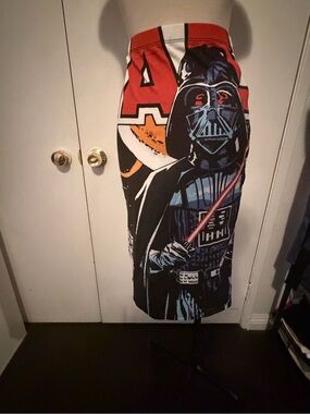 Star Wars Darth Vader Graphic Pencil Skirt - Multicolor